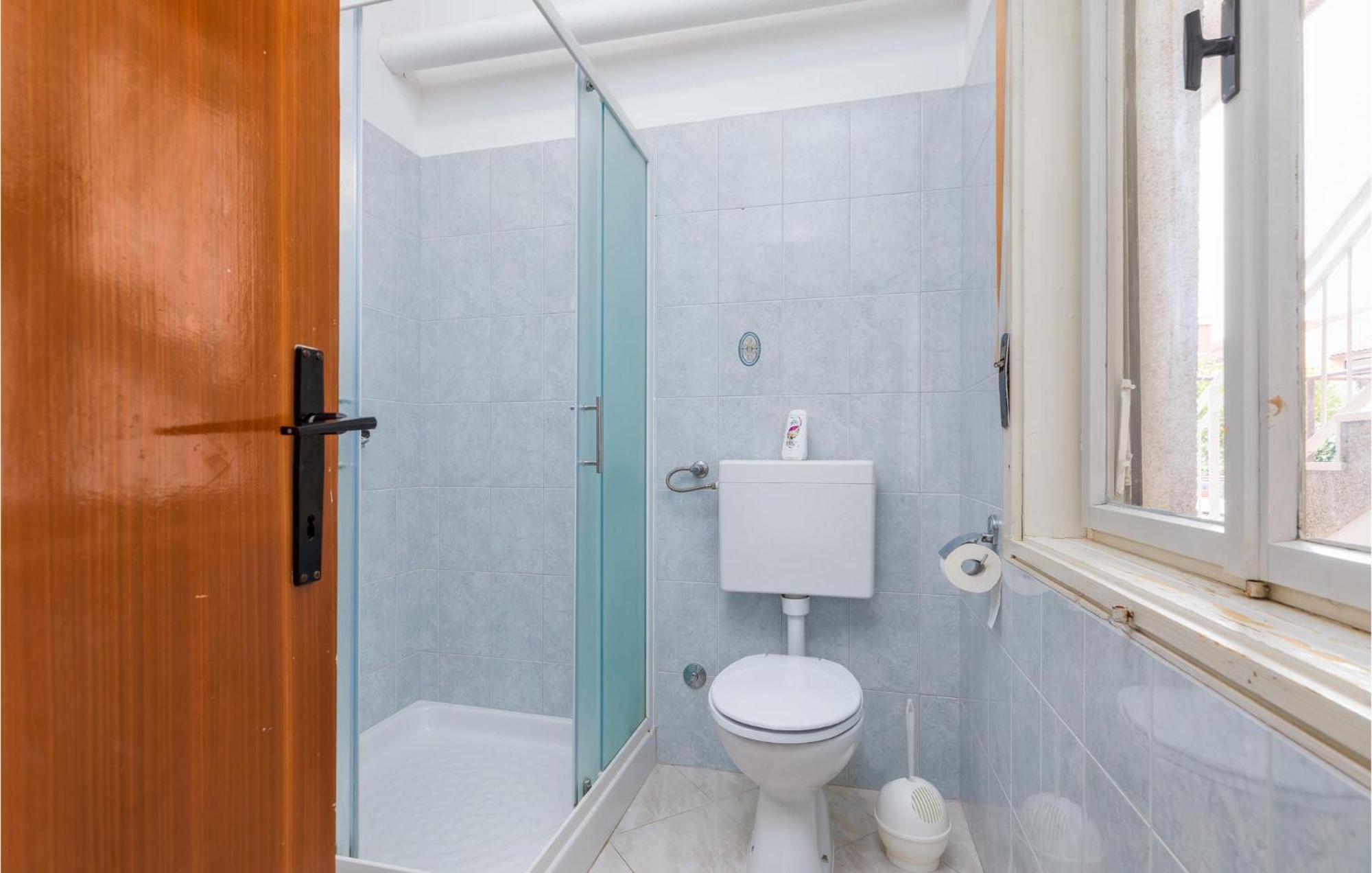 Lovely Apartment In Fazana With Kitchen المظهر الخارجي الصورة