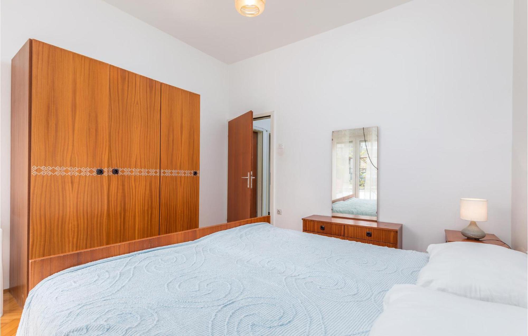 Lovely Apartment In Fazana With Kitchen المظهر الخارجي الصورة